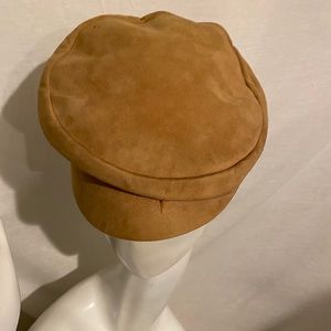 Ladies Vintage Tan Suede Cap
